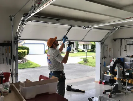 Local Garage Door Repair in Cromwell
